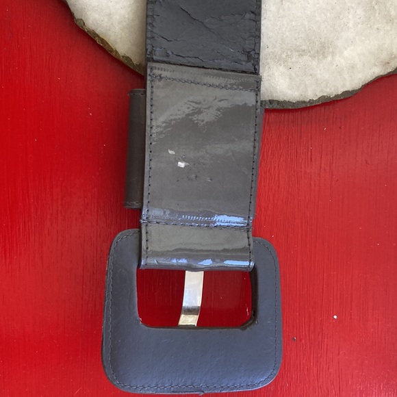 Vintage Grey Patent faux Leather Belt Emily in Paris SATC And Just Like That main image 7
